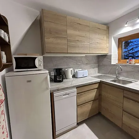 Chaleureux Avec Terrasse, A 250m Des Pistes - Meribel, Animaux Acceptes - Fr-1-180-344 * Μεριμπέλ