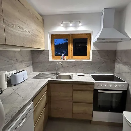 Lägenhet Chaleureux Avec Terrasse, A 250m Des Pistes - Meribel, Animaux Acceptes - Fr-1-180-344 Méribel