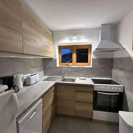 Chaleureux Avec Terrasse, A 250m Des Pistes - Meribel, Animaux Acceptes - Fr-1-180-344 Méribel